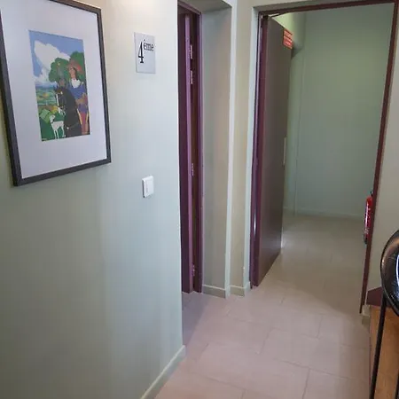 蒙特马特勒酒店