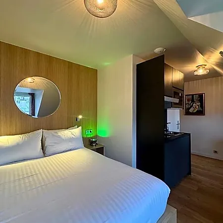 Montmartre - Nouvellement Renove