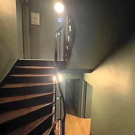 Montmartre - Nouvellement Renove 2*