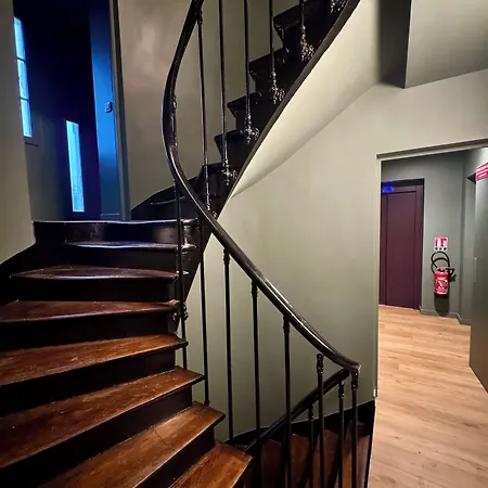 Montmartre Hotel