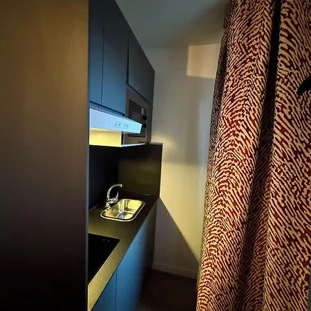 Montmartre - Nouvellement Renove 2* Parijs