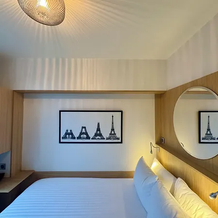 Hotel Montmartre Paris
