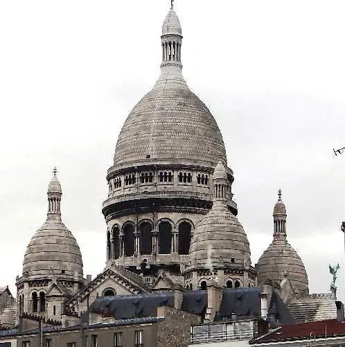 Montmartre Hotel Paris